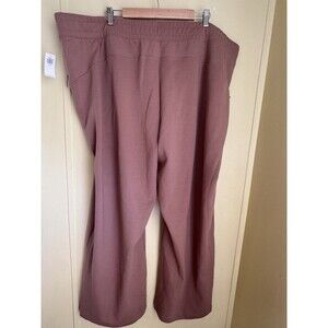 Old Navy Size 4XL high rise 7/8 ankle dynamic fleece